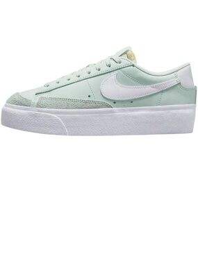 Nike Women's Blazer Low Platform Barely Green 9.5 Trainer DJ0292-300